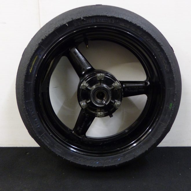 Yamaha Rear Wheel R1 4XV Black Image 2